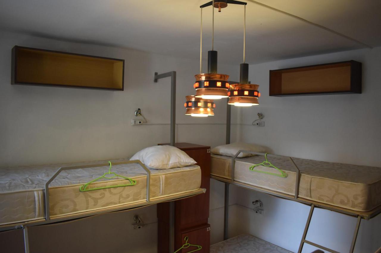 Sleep Studio Hostel Erévan Extérieur photo